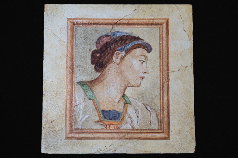 Copie d'un détail de la chapelle Sixtine. Huile sur enduit matiéré et medium. 40x40 2003